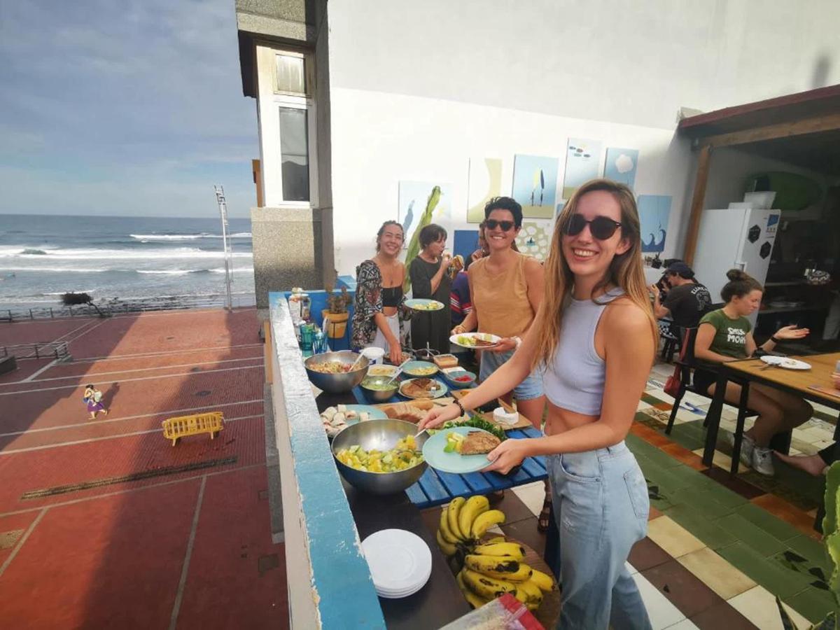 Ventana Azul Surf Hostel photo 1