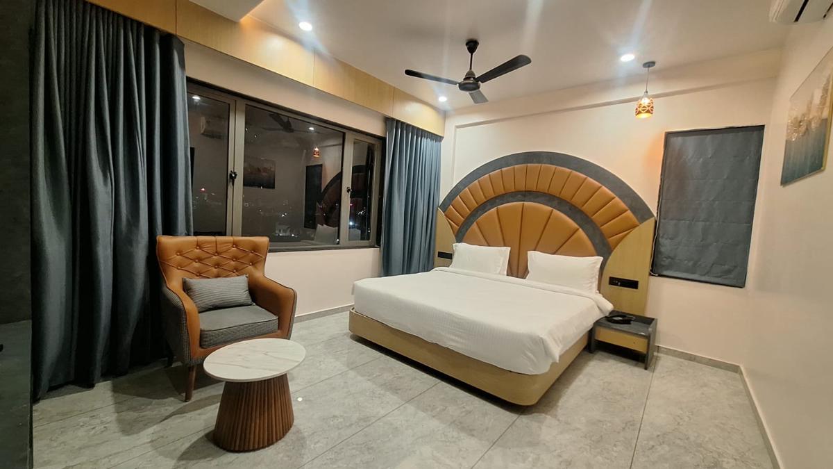 Hotel Shri Radhey photo 3