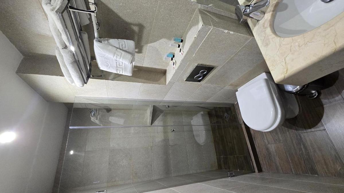 Envoy Hostel Tbilisi photo 6