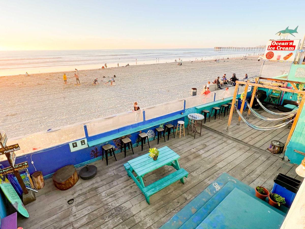 ITH Beach Bungalow Surf Hostel photo 1