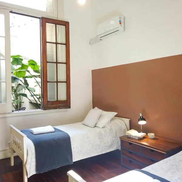 Lopez Hostel & Suites photo 5