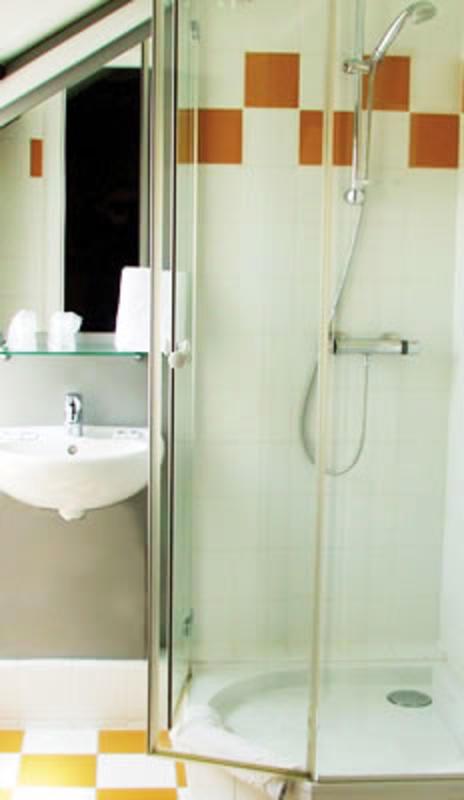 Hotel Le Grillon photo 4