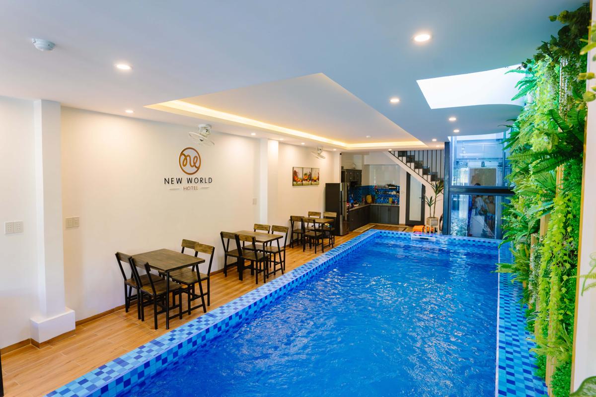New World Hotel photo 1