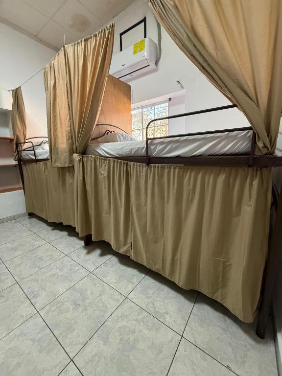Hostal Catedral photo 2