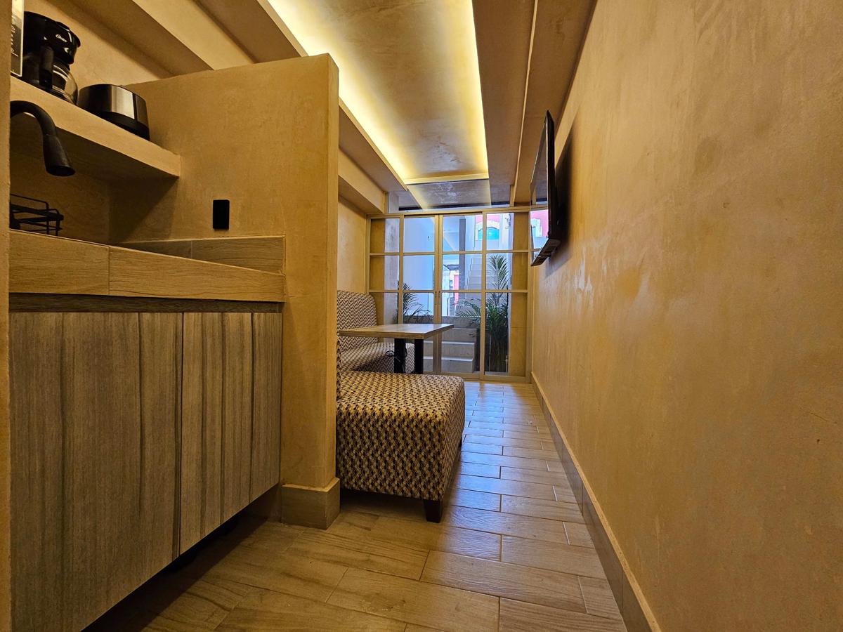 Hostal-498 photo 2