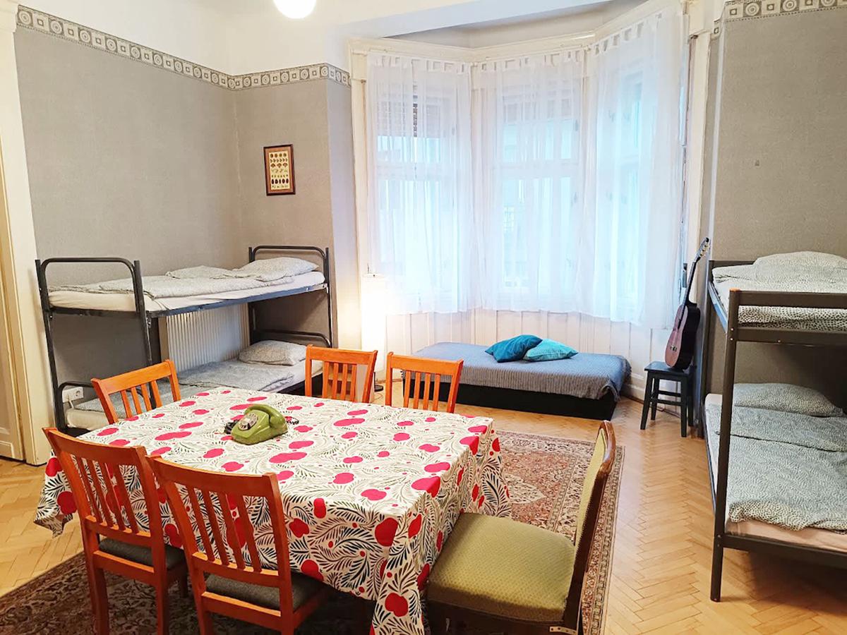 Babylon Hostel photo 1