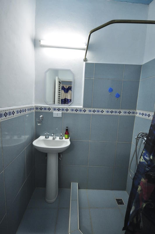 Hostal Y & Y photo 2