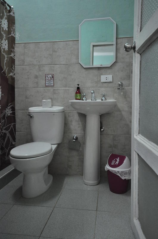 Hostal Y & Y photo 5
