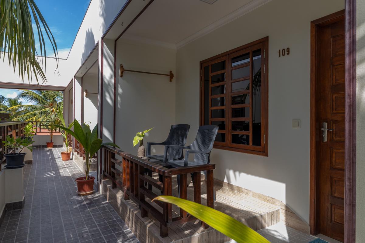 Kamadhoo Inn photo 2