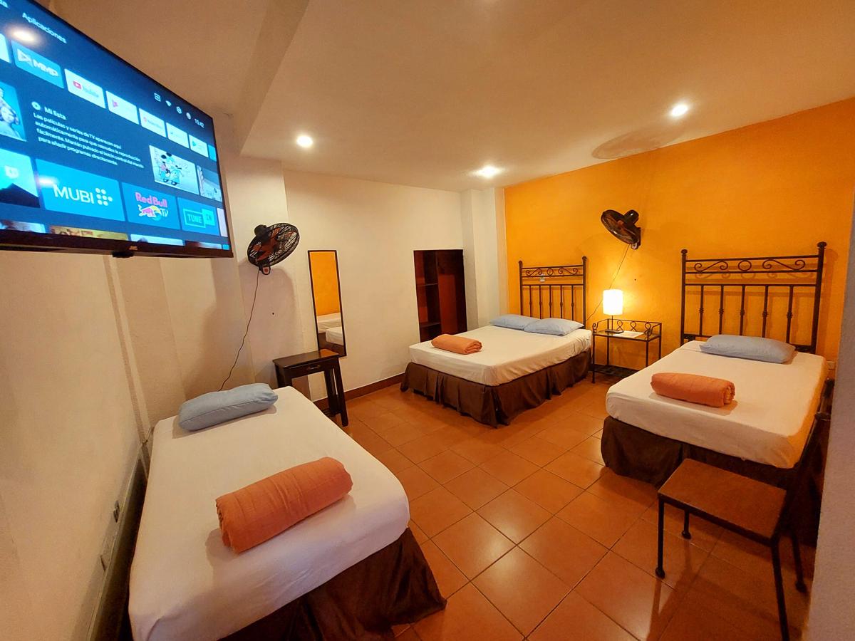 Hostal Lolas Boutique photo 2