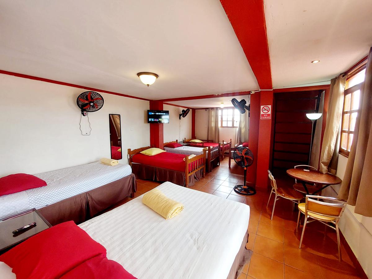Hostal Lolas Boutique photo 3