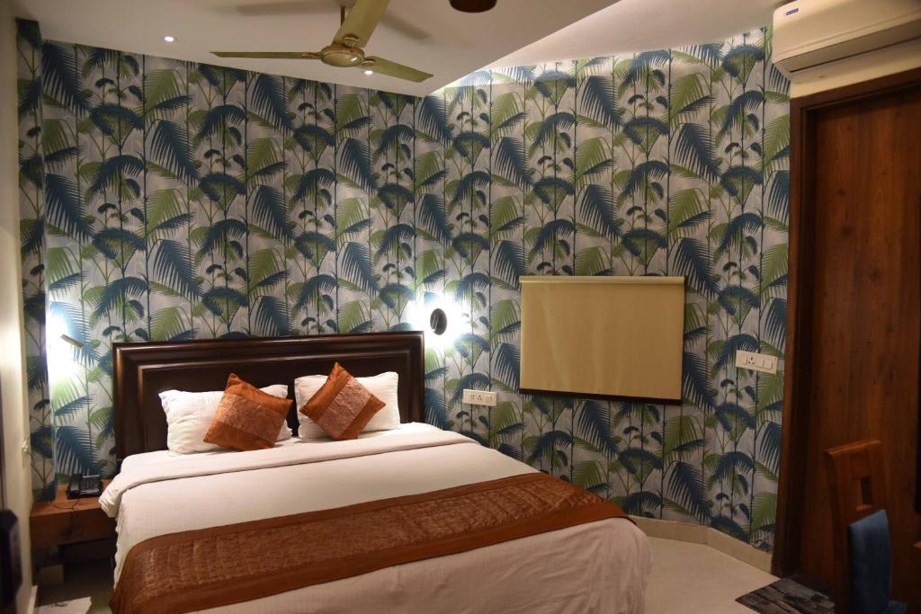 Sky Star Hotel photo 2