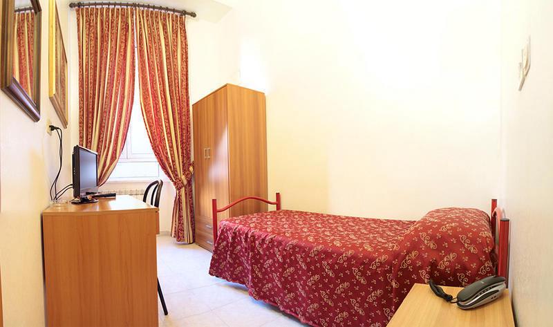 Hotel Euro Quiris photo 2