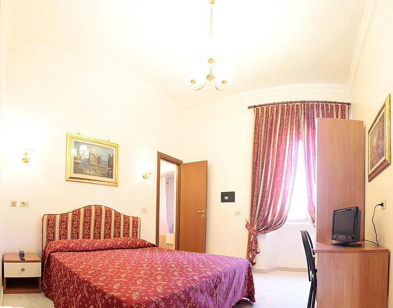 Hotel Euro Quiris photo 5