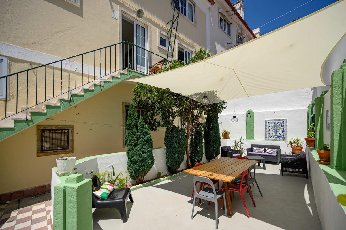 Terrace Lisbon Hostel photo 2
