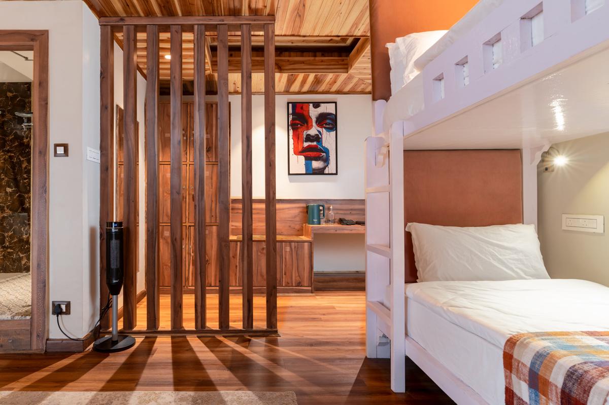 Echo Premium Hostel by Tej photo 1