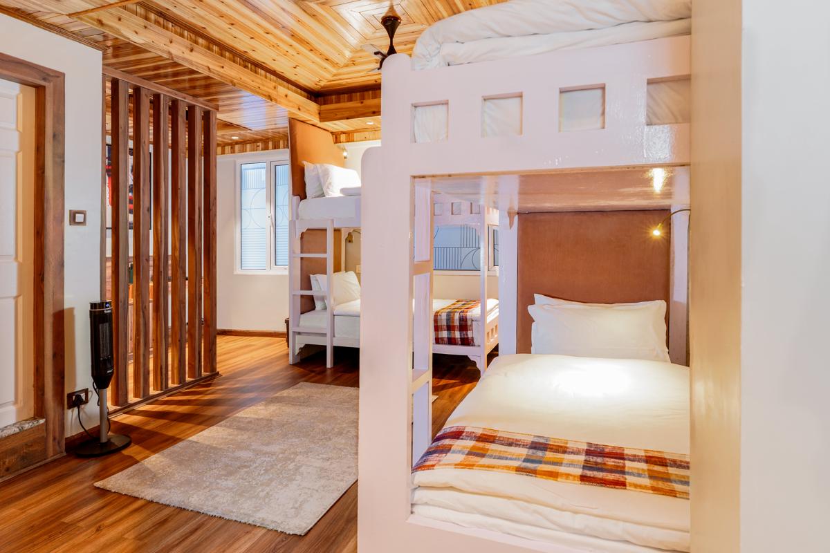 Echo Premium Hostel by Tej photo 3