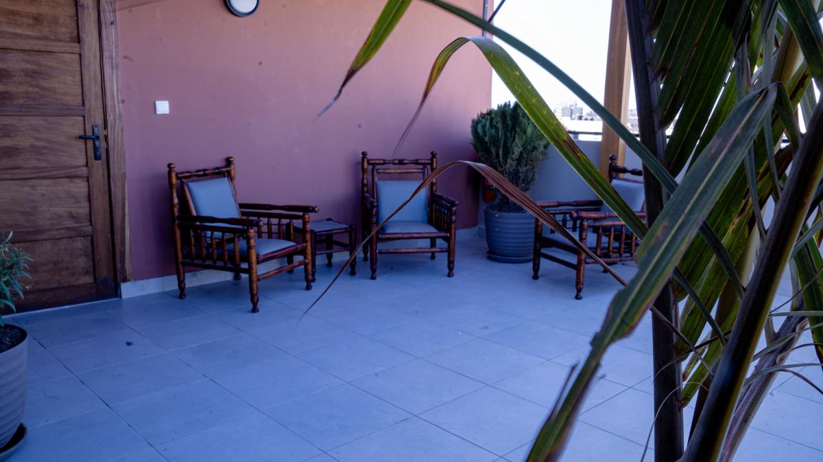 Kadiss Hotel photo 1
