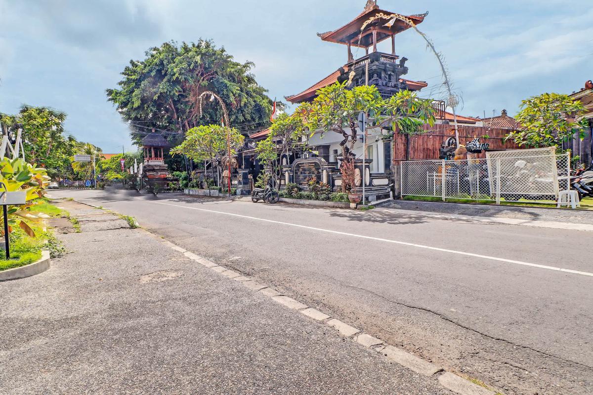 Townhouse Oak Signature Bali photo 3