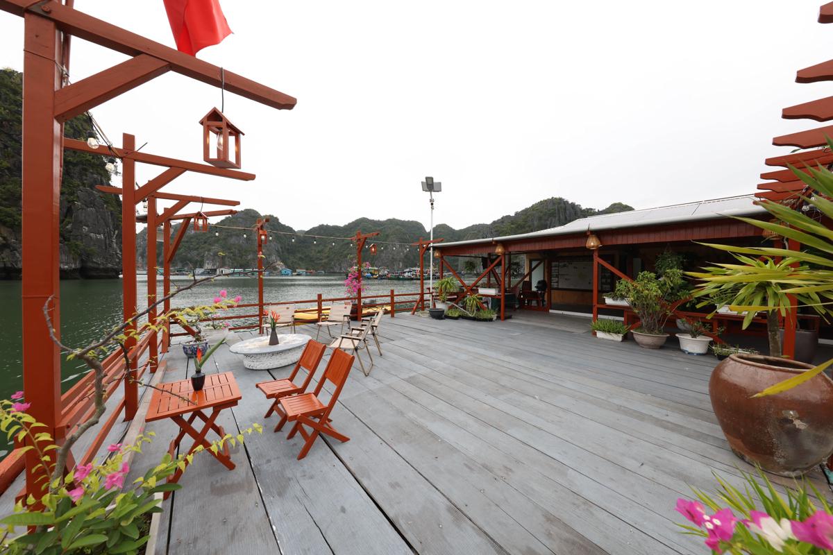 Cat Ba Fishing Village Bay House photo 4