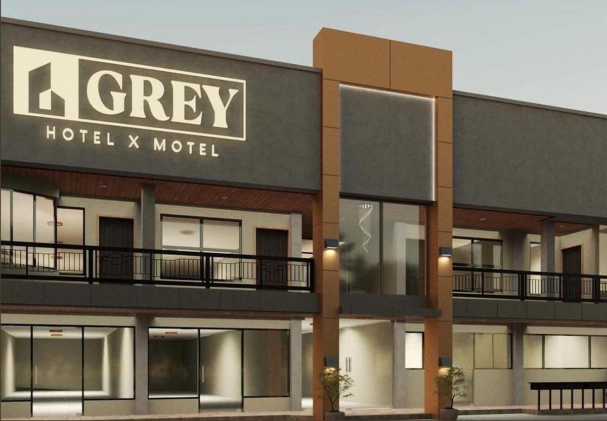 Townhouse Oak Grey Near Clark InternationalAirport photo 2