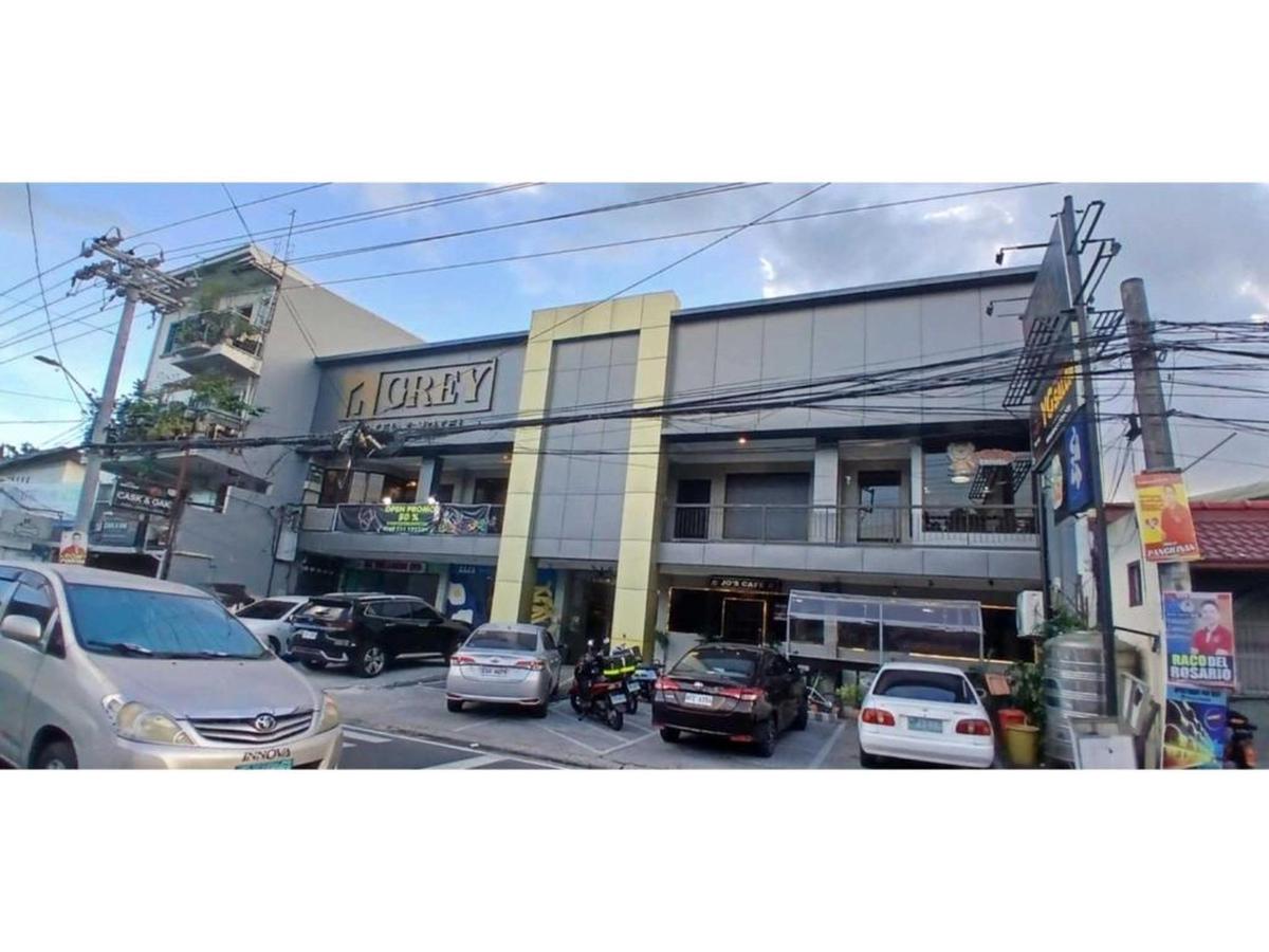 Townhouse Oak Grey Near Clark InternationalAirport photo 3