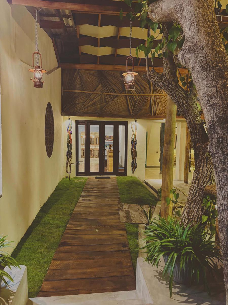 The Riptide Womens Hostel photo 3