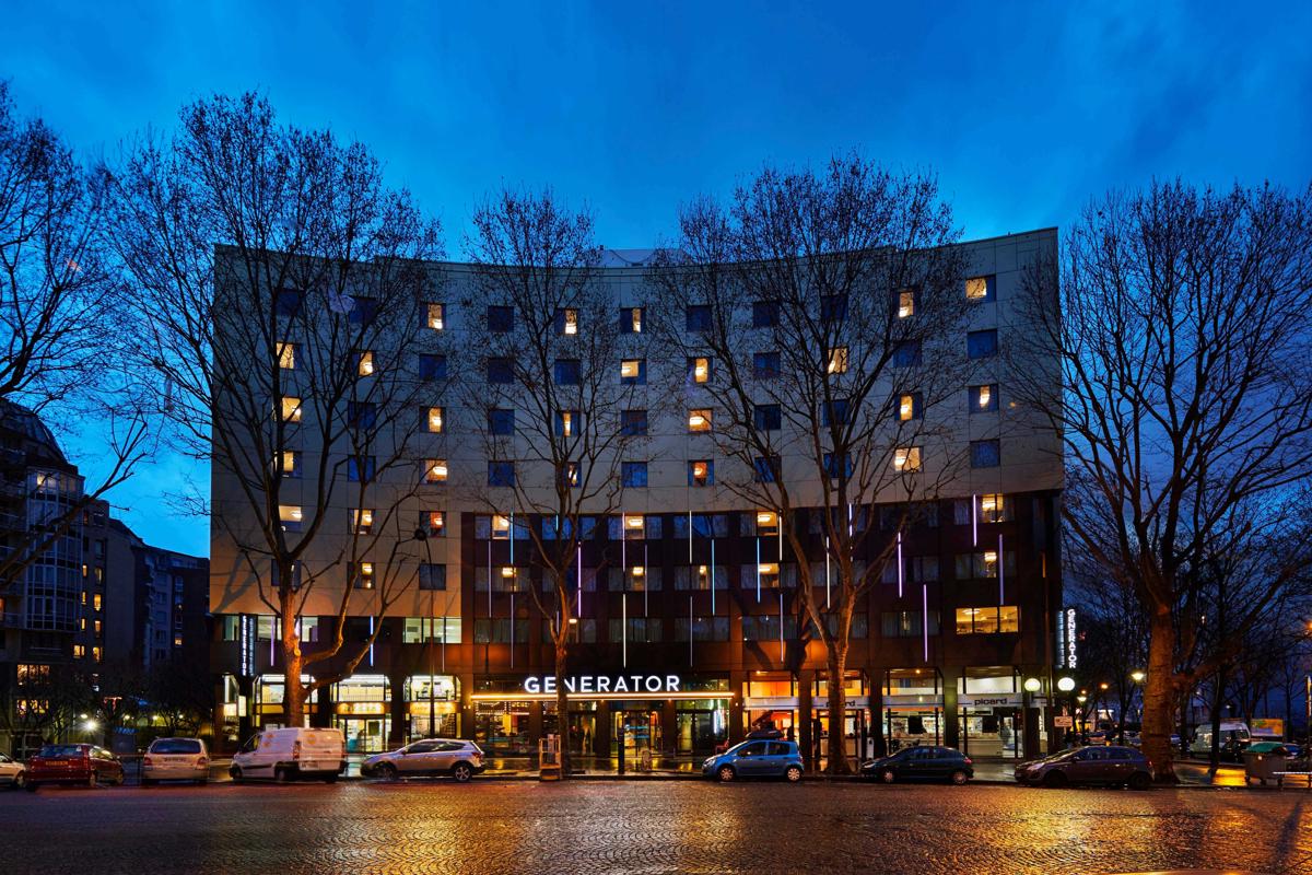 Generator Paris photo 2