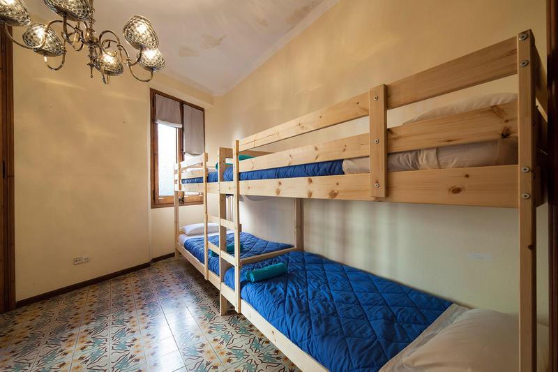 Bed in Girona photo 5