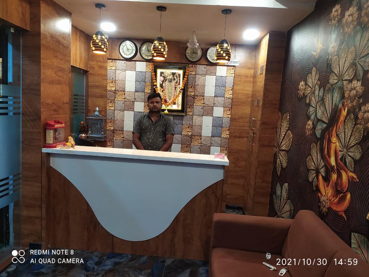 Hotel Red Rose photo 2