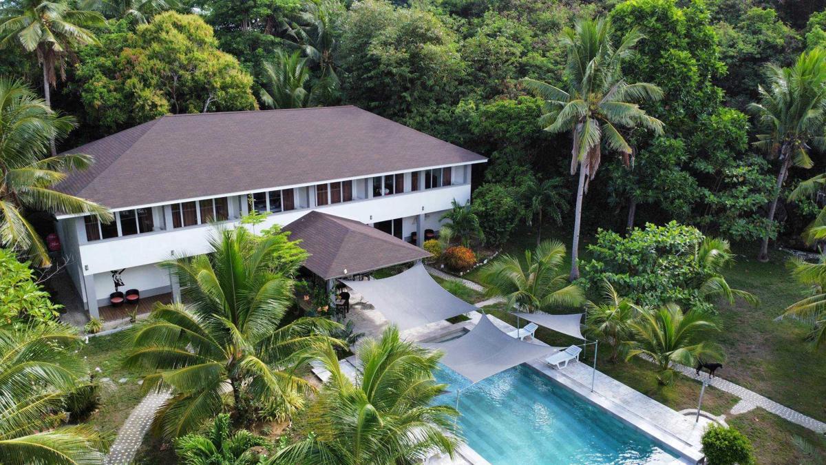 Sunset Cove Beach & Dive Resort photo 1