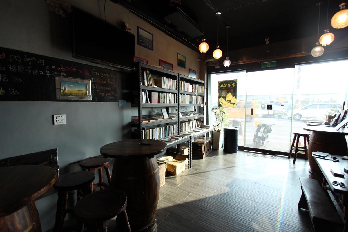 The Way Hostel & Bar photo 2
