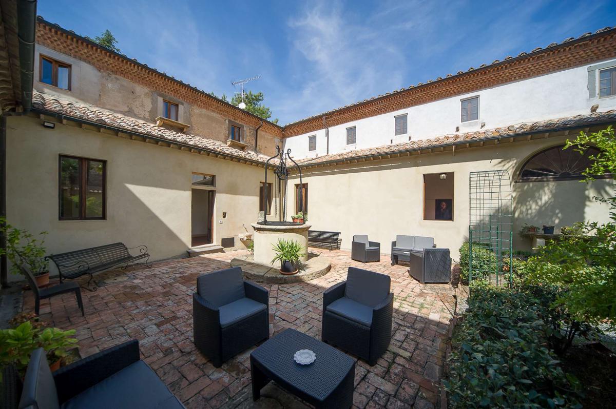 Chiostro delle Monache photo 3