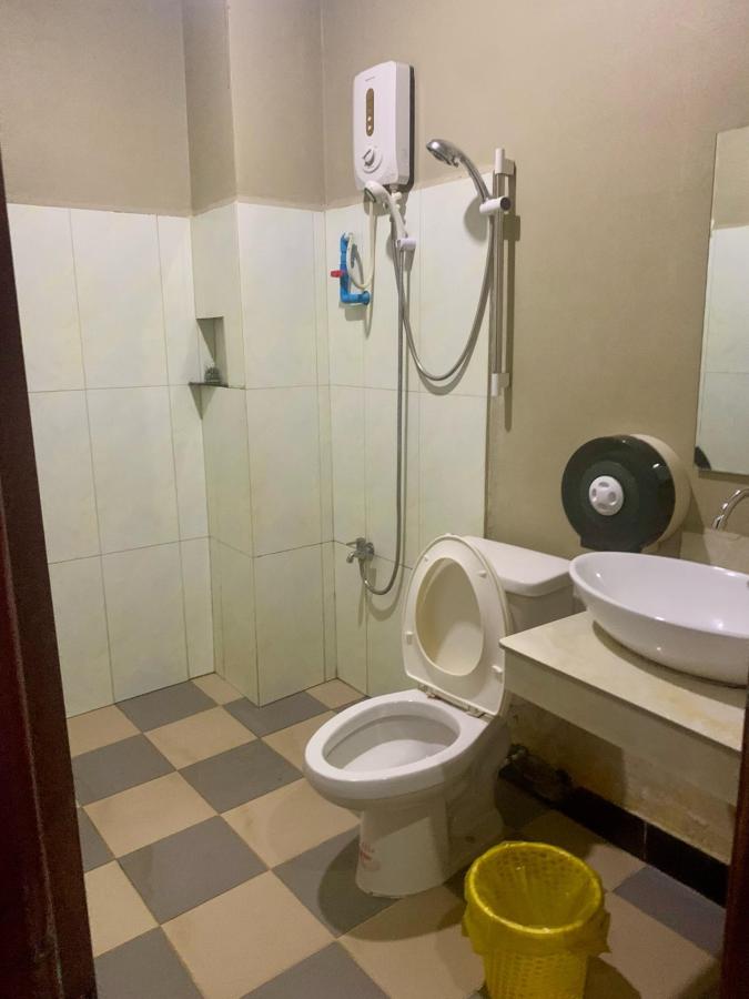 Blue Diamond Hostel photo 6
