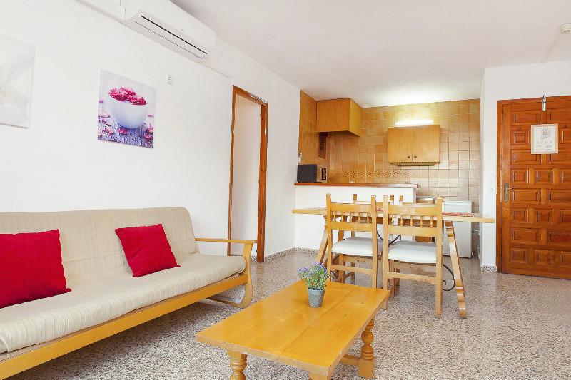 Apartamentos Puet photo 2