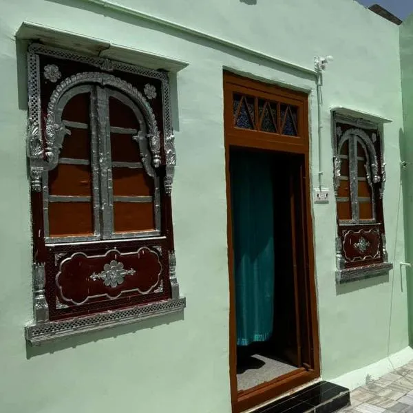 Saffron Guesthouse & Hostel photo 5