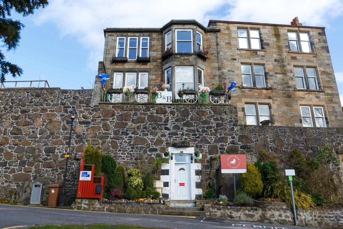 Castle Walk Bed & Breakfast photo 2