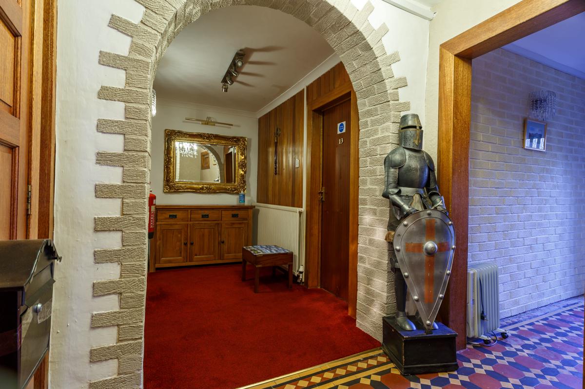 Castle Walk Bed & Breakfast photo 4