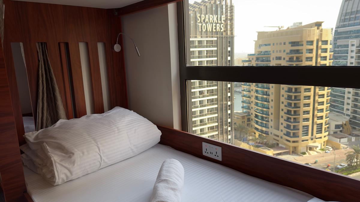 Business Backpackers JBR photo 3
