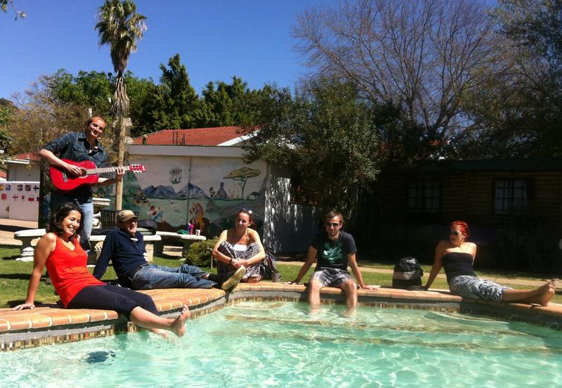 1322 Backpackers International photo 1