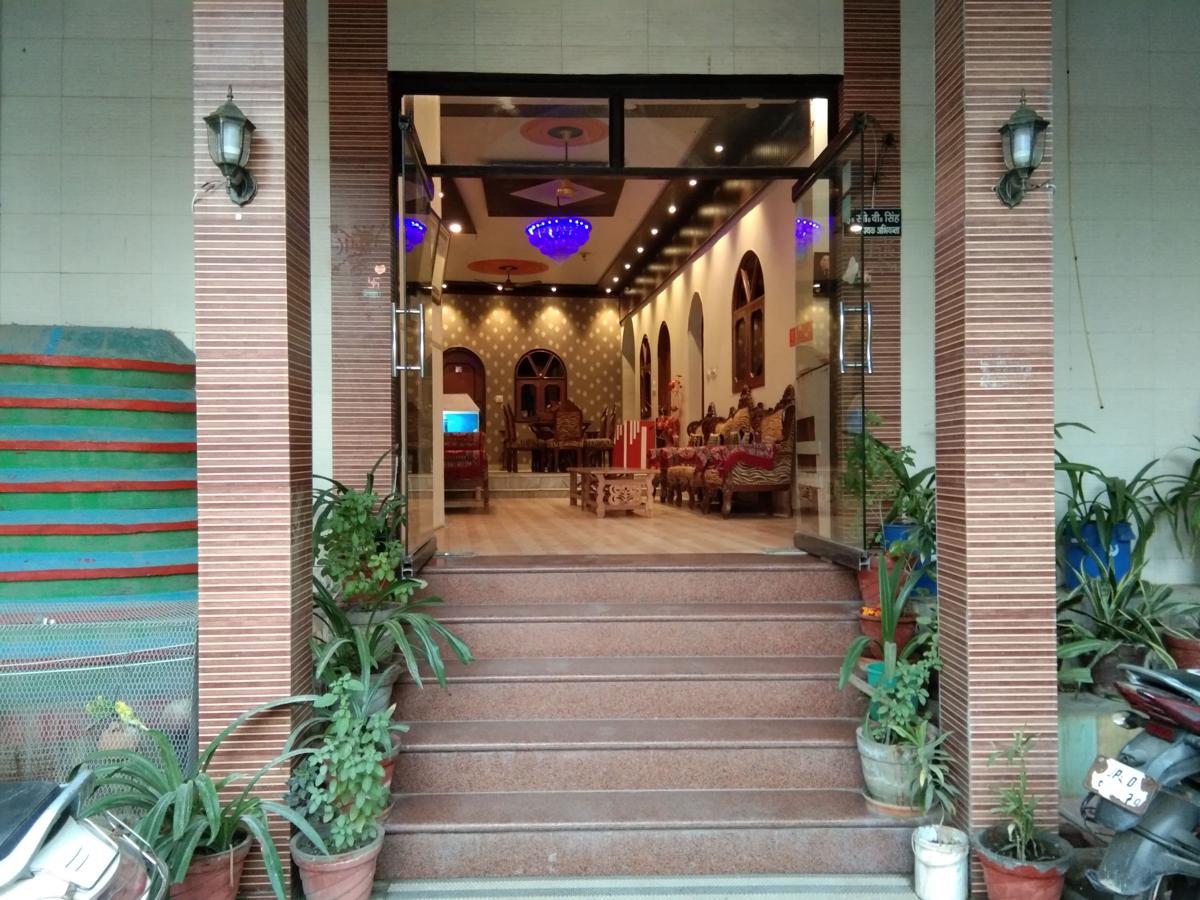 Hotel Rashmi photo 2