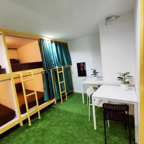 Banana Bunkhouse Hostel photo 5