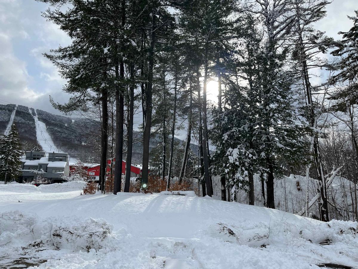 The Upper Pass Lodge photo 3