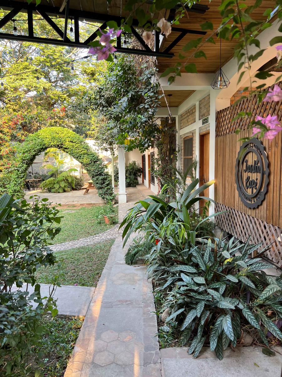 Jardin Cafe Hostel photo 2