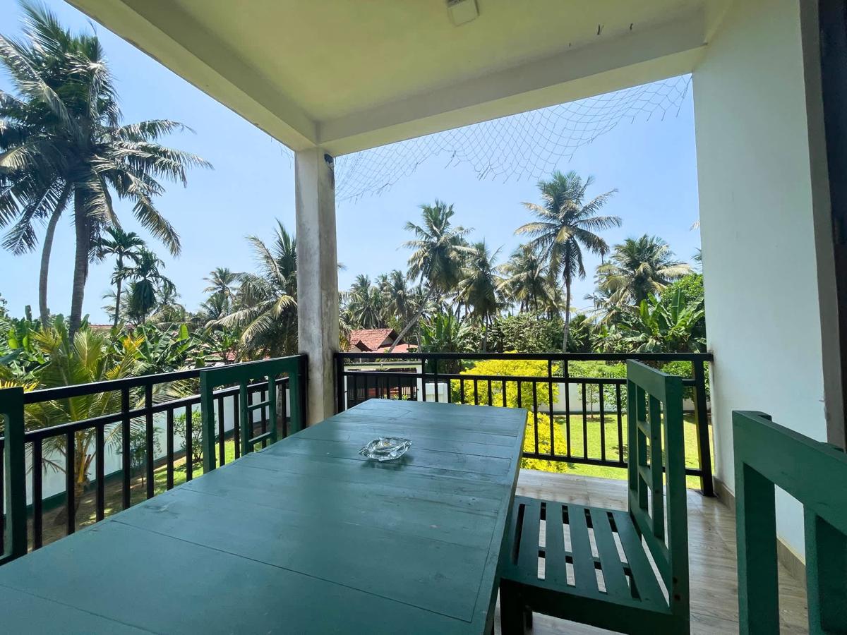 Curly Hostel Negombo photo 2