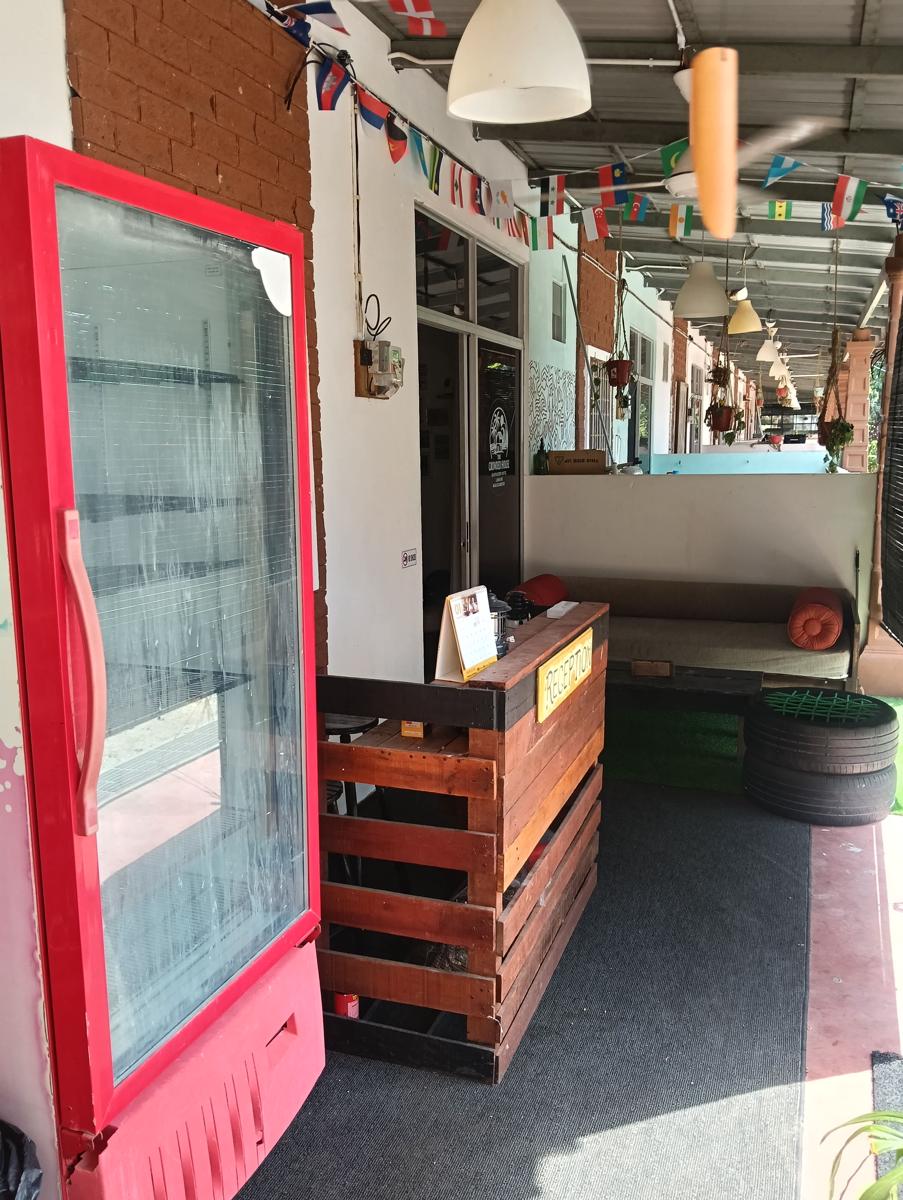 The Crowded House Backpackers Hostel photo 3