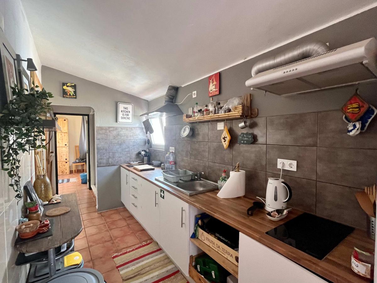 The Island Hostel & Café photo 4