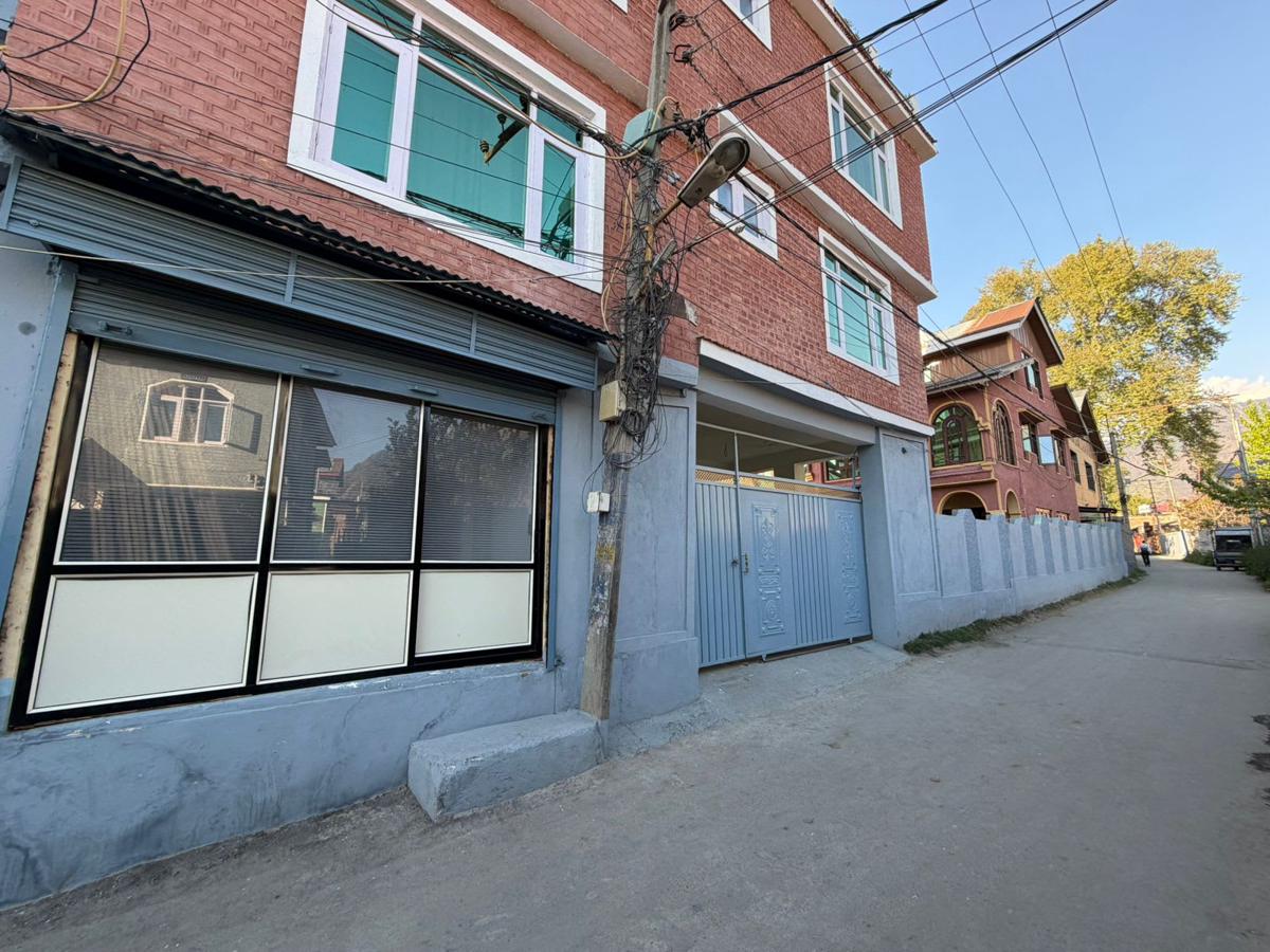 Farahbaksh Residency photo 3