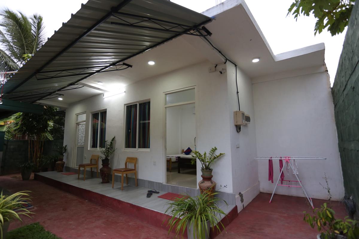 Araliya White House photo 3