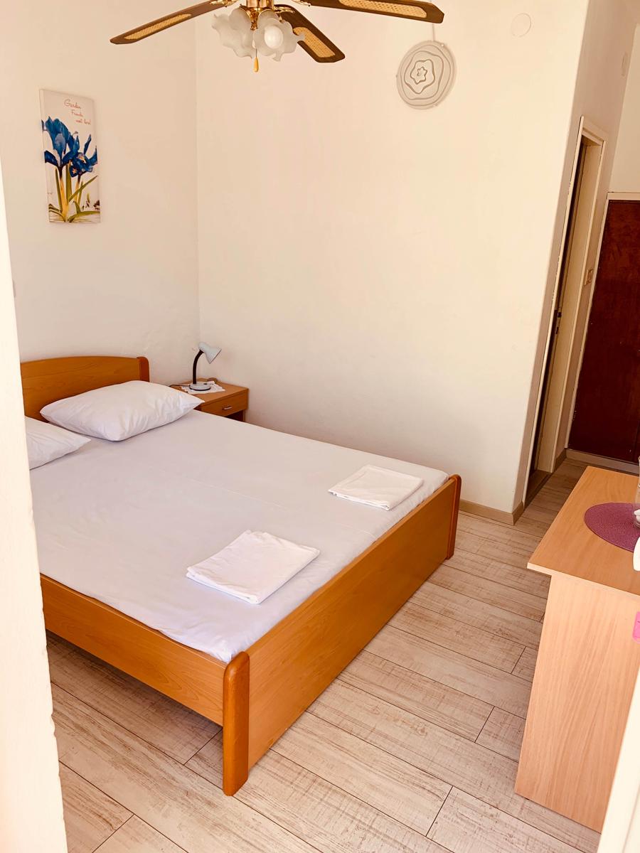Apartments Arbanasic photo 2